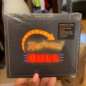 Kings of Leon Mechanical Bull Album